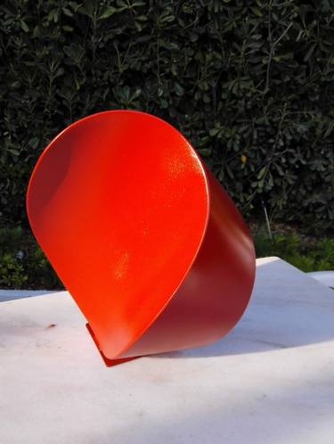 Saatchi Art Artist Joan Barrantes; Sculpture, “Circular movement in red” #art