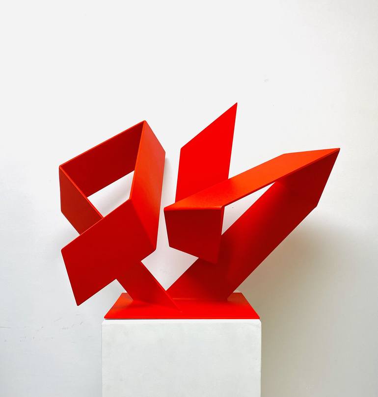 Original Contemporary Abstract Sculpture by Luis Kaiulani