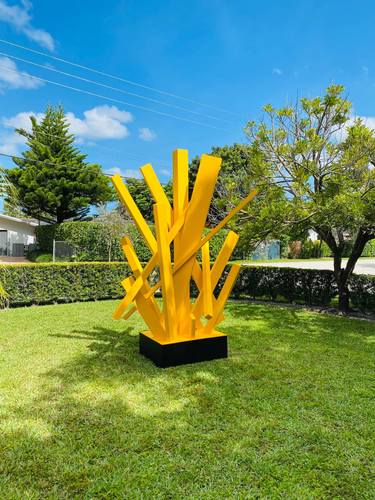 Original Abstract Expressionism Abstract Sculpture by Luis Kaiulani