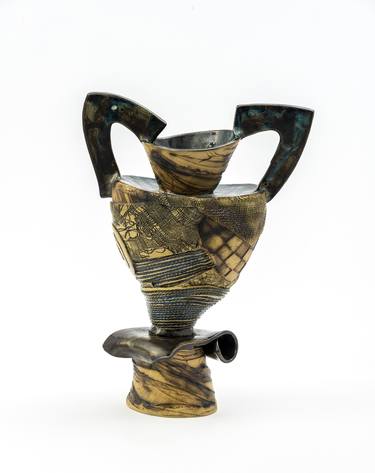 Sculptural vase by Otar Sharabidze thumb