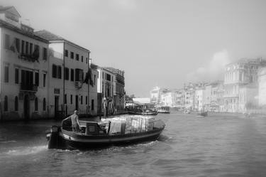 The transporter, Venice. The barge thumb