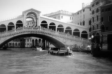 The transporter Venice. "Under Rialto" thumb