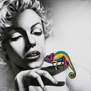 Marilyn with Chameleon - Limited Edition 1 of 10 thumb