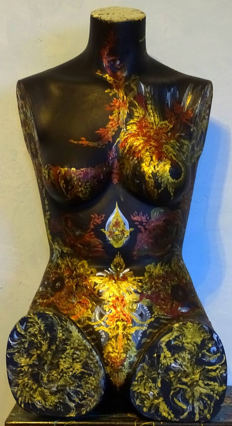 Original Body Sculpture by CONRAD BLOEMERS