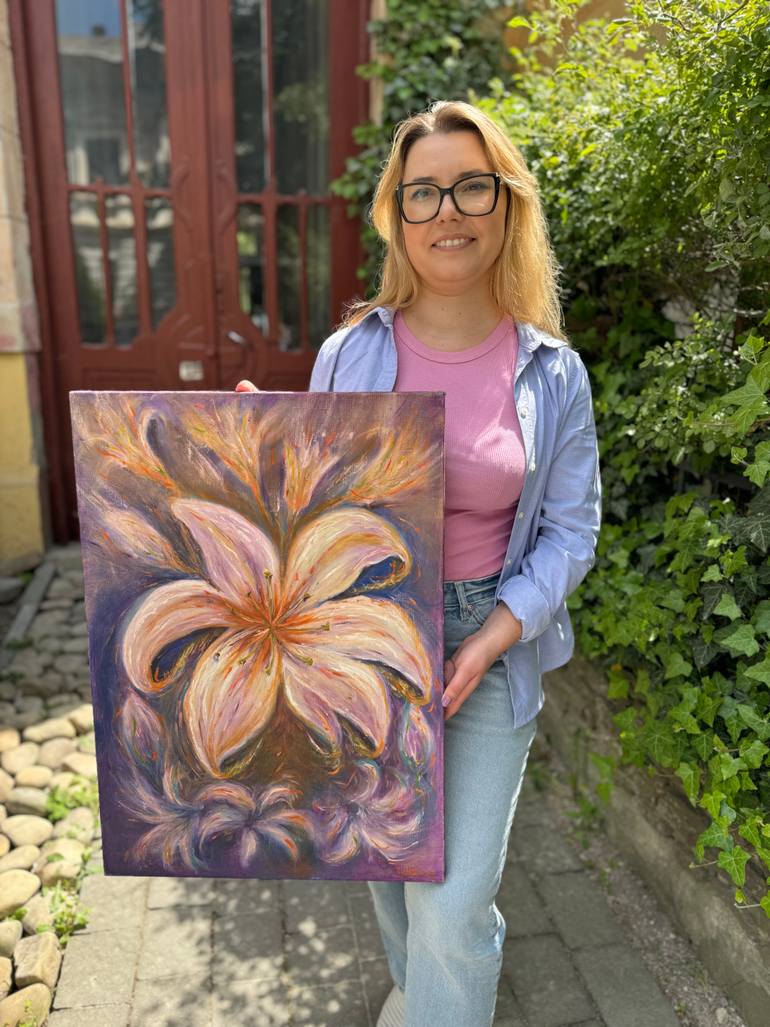 Original Modernism Floral Painting by Tanya Bilous