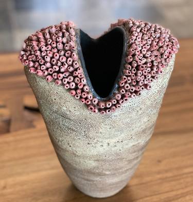 Ceramic Vase SEA SPONGE thumb