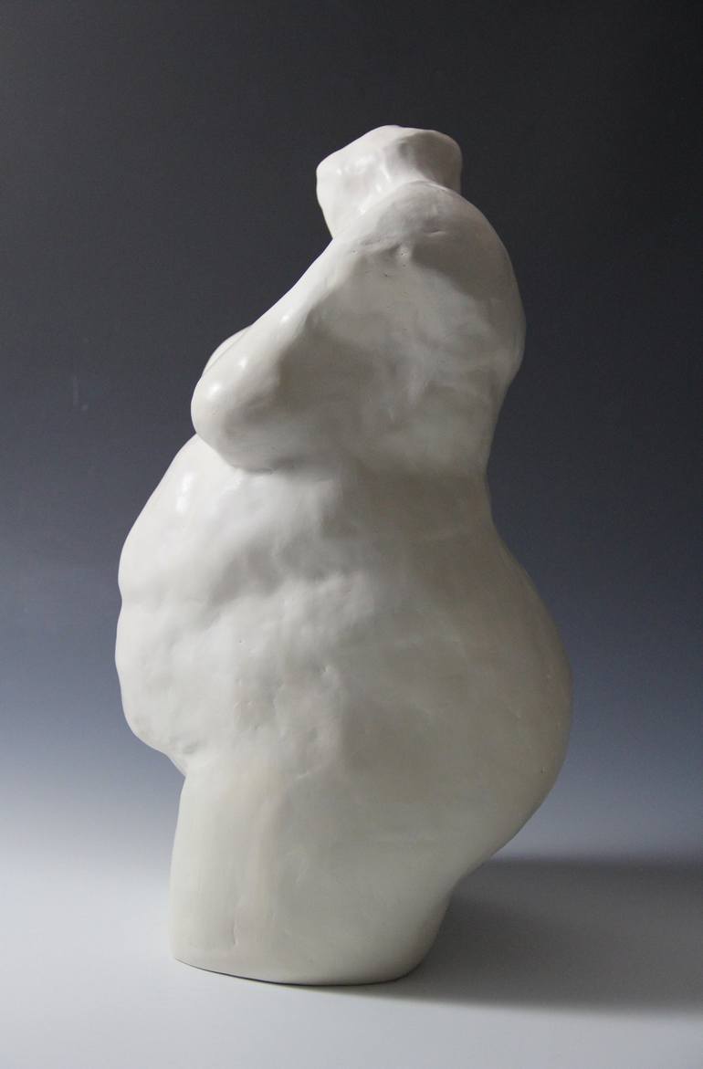 Original Figurative Women Sculpture by Irina Lakshin