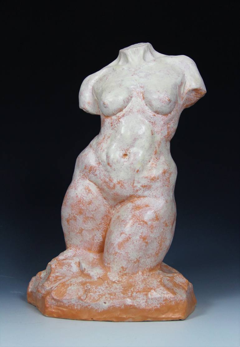 Original Figurative Women Sculpture by Irina Lakshin