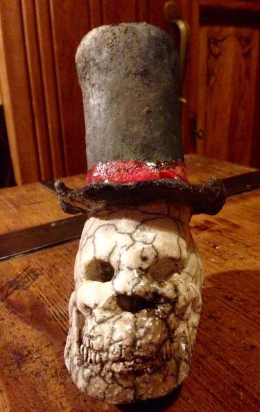 Skull with a hat thumb
