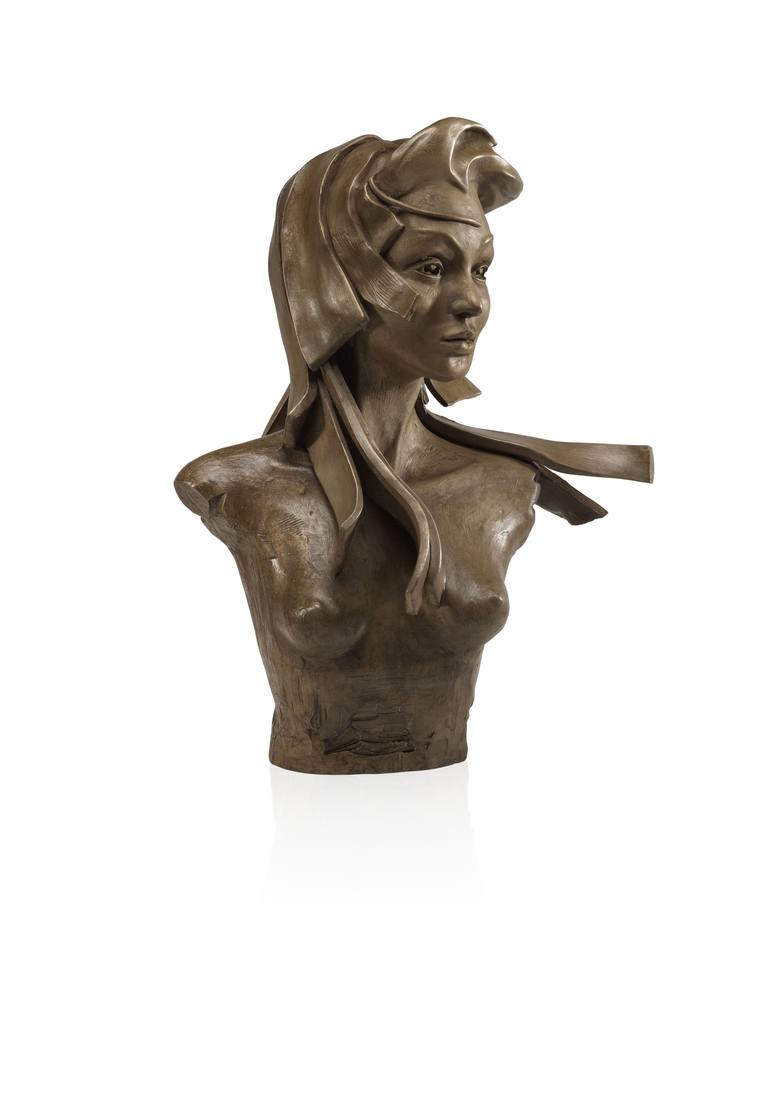 Original Figurative Women Sculpture by Helen Gordon