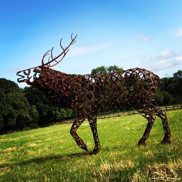 Bellowing Stag Sculpture thumb