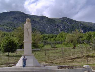 Original Figurative Men Sculpture by Tonino Santeusanio