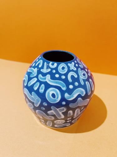 Seafoam Vase thumb