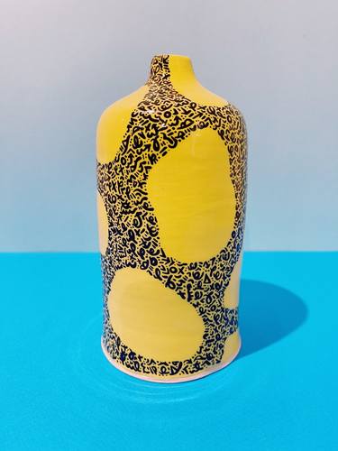 Buttercup Bonsai Vase thumb