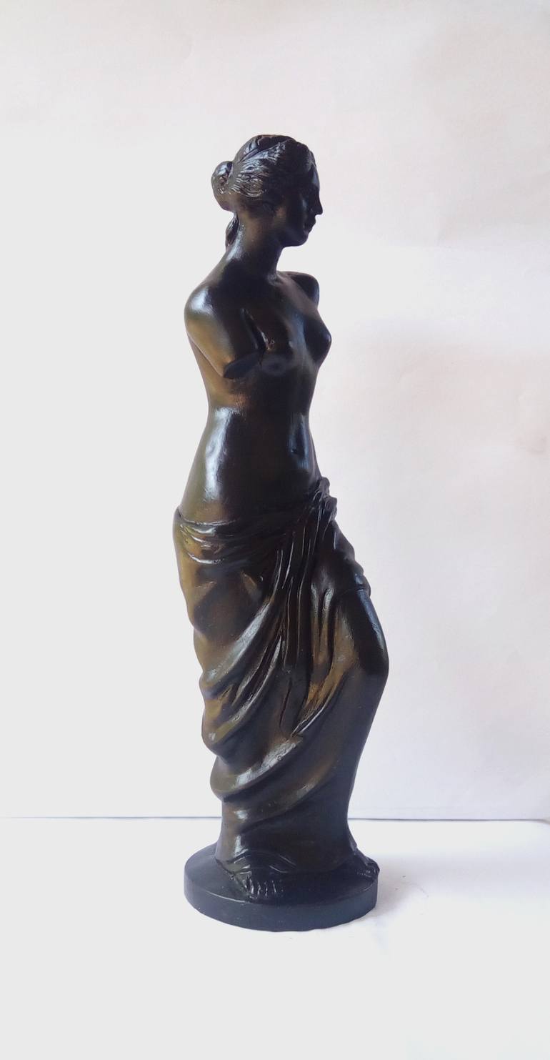 Original Figurative Women Sculpture by Roman Rabyk