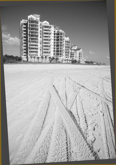 Original Documentary Beach Photography by Richard Latoff