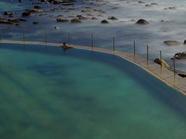 Swimmer, Bronte Pool - Limited Edition of 10 thumb