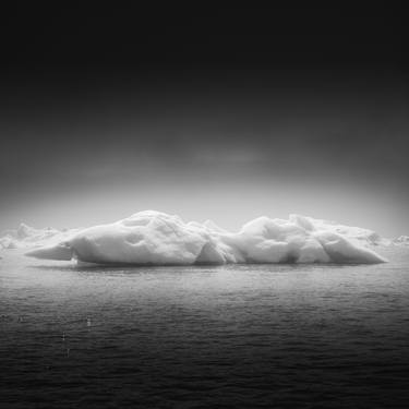 Original Minimalism Landscape Photography by JG Heckelmann