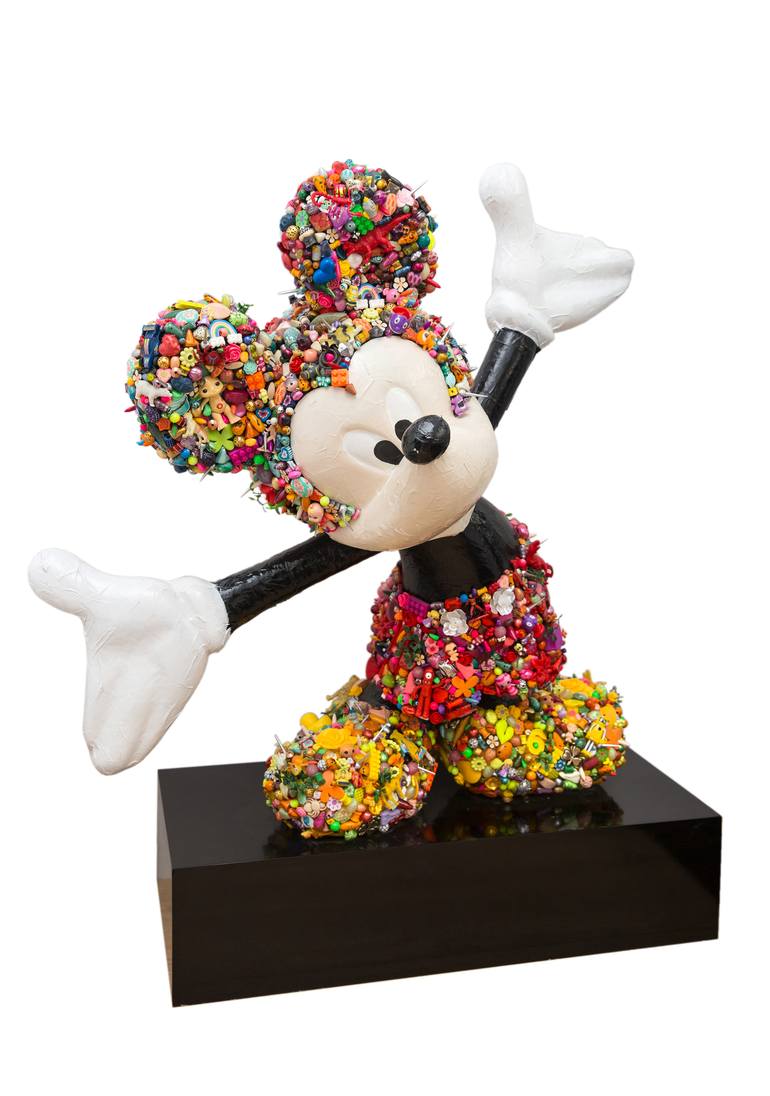 sculpture mickey mouse