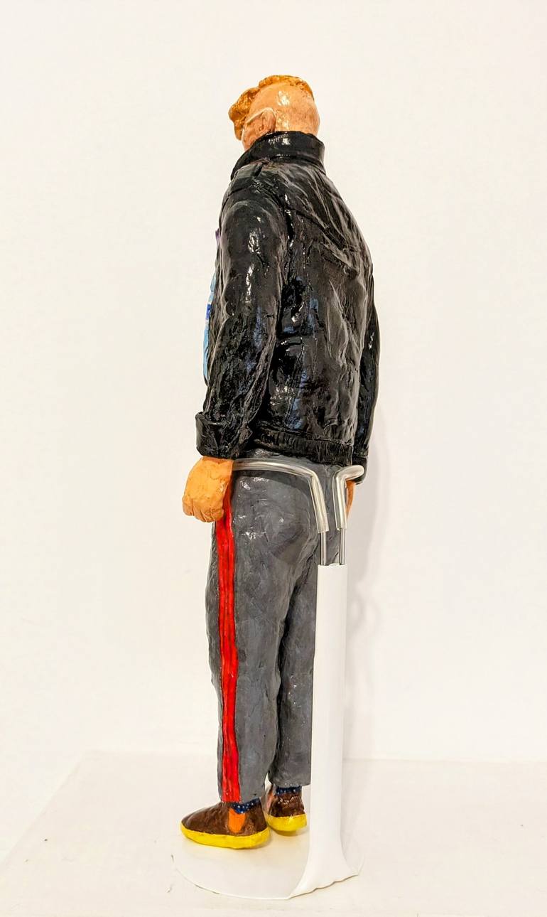 Original Figurative People Sculpture by Veronika Bernard