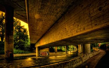 Zurich – Under The Bridge No. I thumb