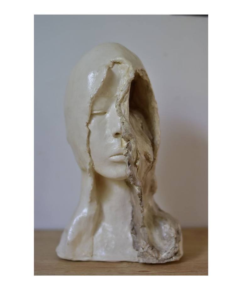 Original Contemporary Portrait Sculpture by enon de Belen