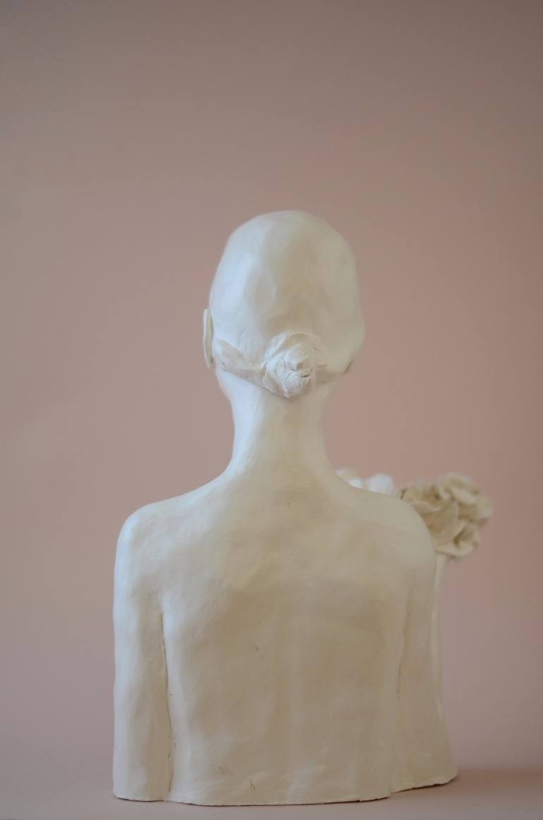 Original Figurative Women Sculpture by enon de Belen