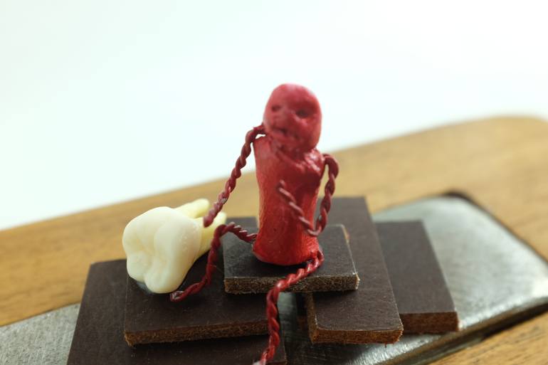Original Figurative People Sculpture by Nikos Mantziaris