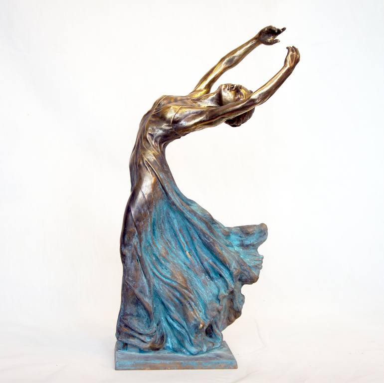 Original Figurative Women Sculpture by Yury Kazantsev