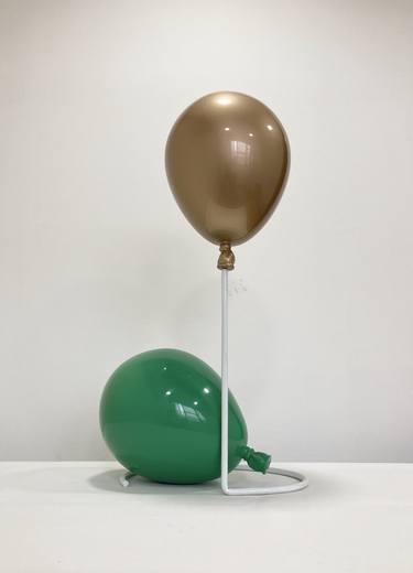 Balloons set of 2 ( gold and green) thumb