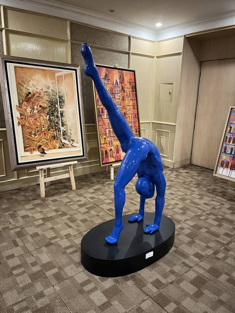 Original Contemporary Sports Sculpture by V-Pop By Vernika