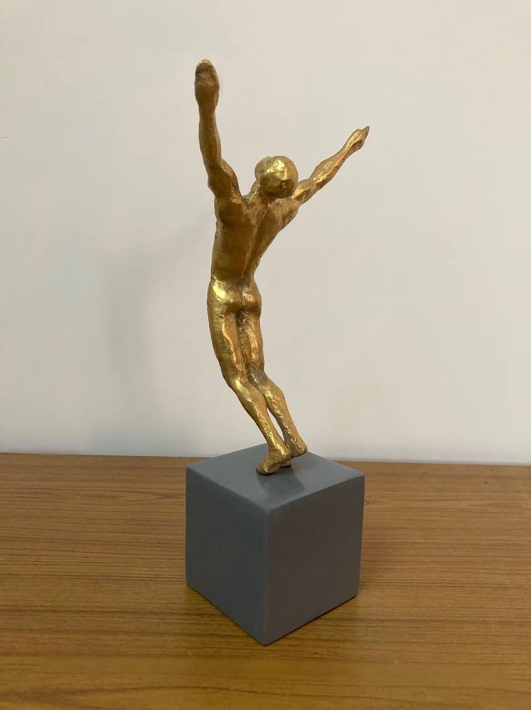 Original Sports Sculpture by V-POP by Vernika