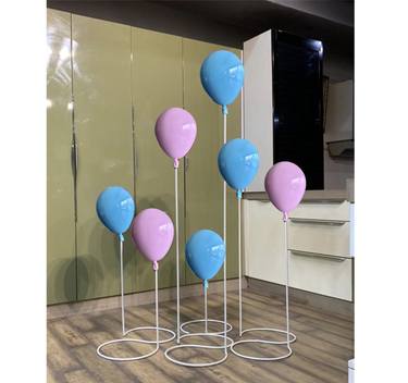 Pink and blue balloon installation thumb