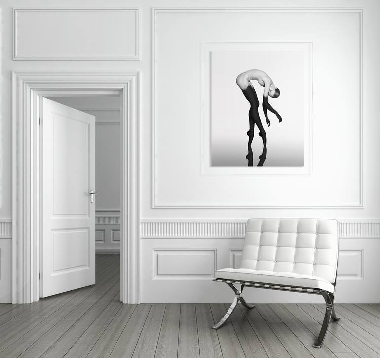 Original Black & White Body Photography by Yevgeniy Repiashenko
