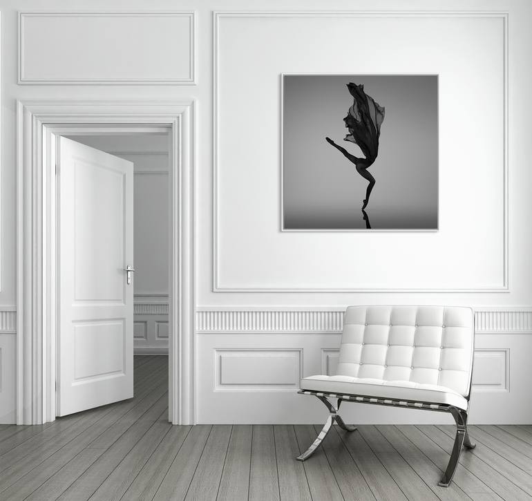 Original Figurative Performing Arts Photography by Yevgeniy Repiashenko