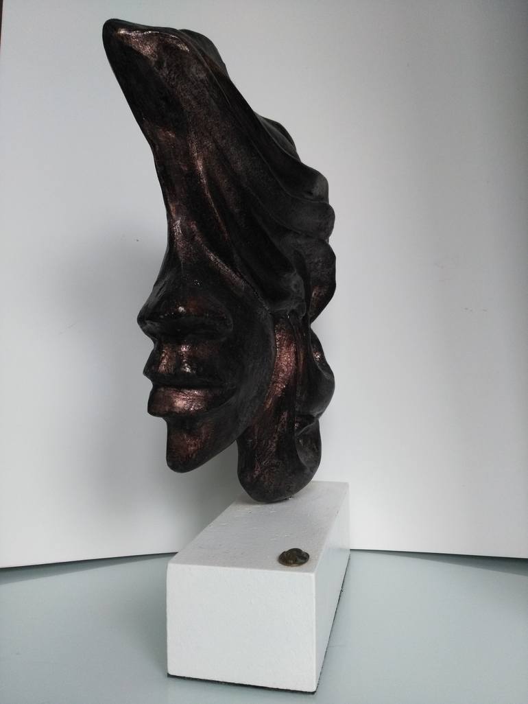 Original Women Sculpture by Ljiljana Palfi