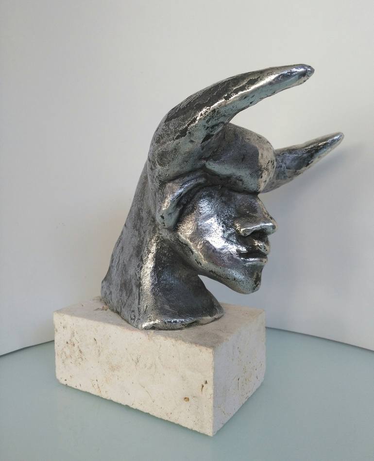 Original Figurative Animal Sculpture by Ljiljana Palfi