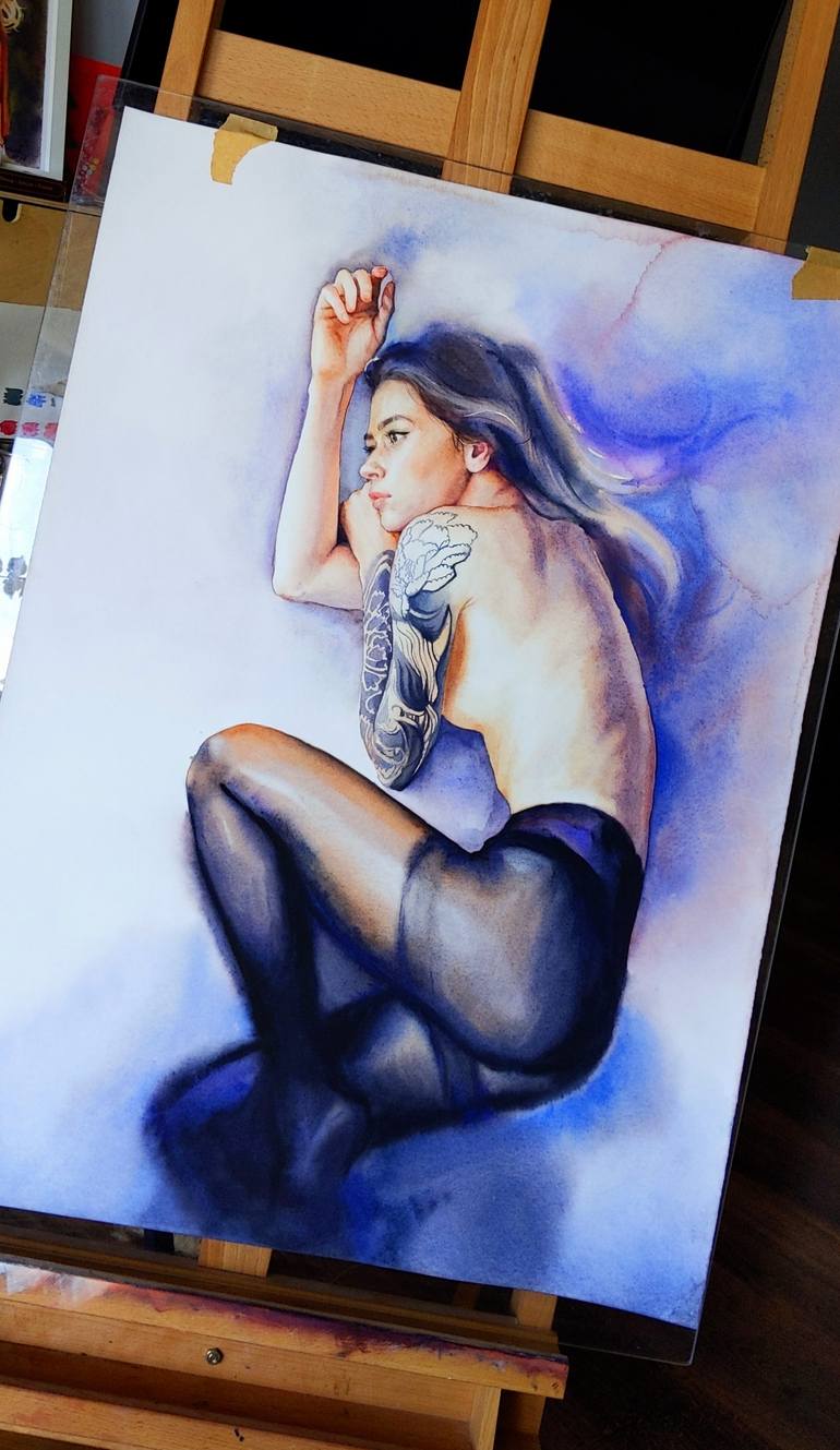 Original Figurative Body Painting by Julia Ustinovich