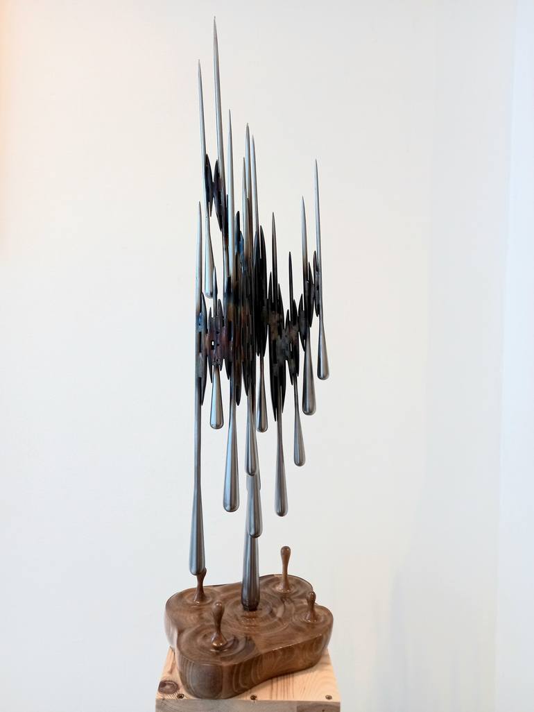 Original Realism Water Installation by Vania Dimitrova And Svetoslav