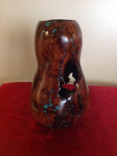 Manzanita Burl Vase thumb