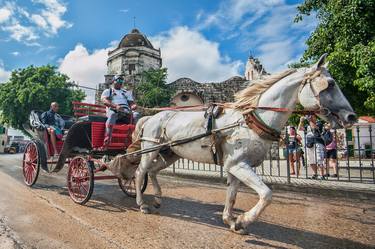 Horse carriage in Habana - Limited Edition 1 of 15 thumb