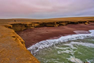 Red beach,Paracas - Limited Edition 1 of 15 thumb