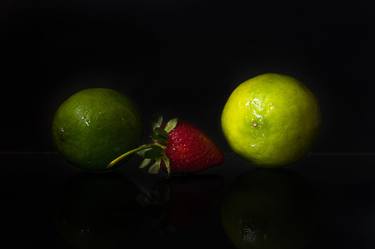 Strawberries & lemon - Limited Edition of 15 thumb