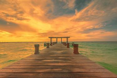 Old pier and the sunset - Limited Edition of 15 thumb