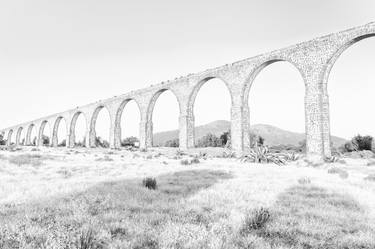 The aqueduct of Padre Tembleque - Limited Edition of 15 thumb