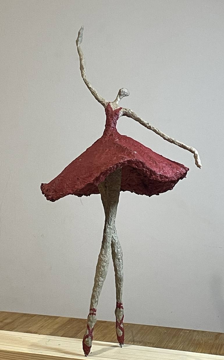 Original Minimalism Women Sculpture by Bita Anvari