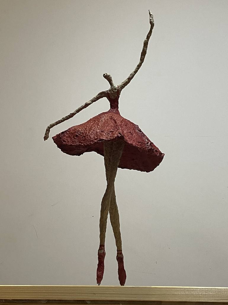 Original Minimalism Women Sculpture by Bita Anvari