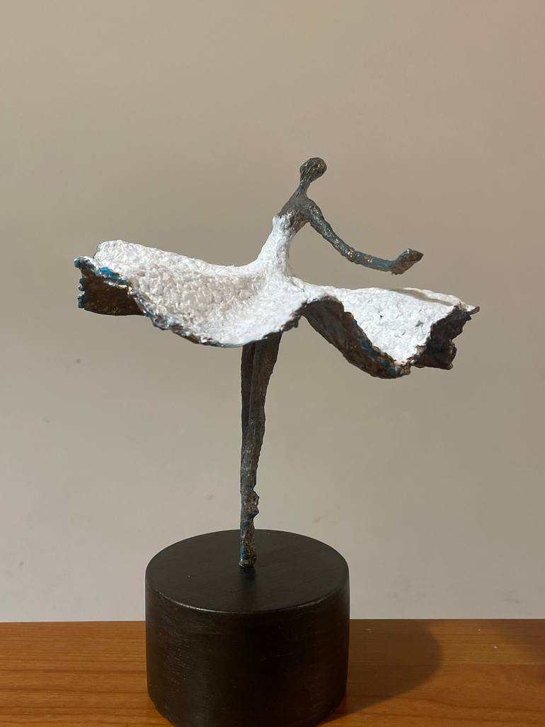 Original Minimalism Women Sculpture by Bita Anvari