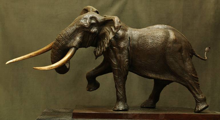 Original Realism Animal Sculpture by Brandon Borgelt