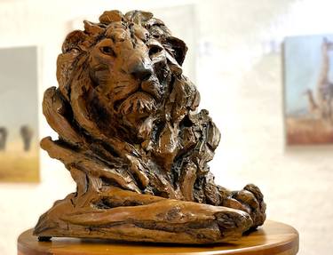 "Lion"  Bronze Ltd Ed of 15 only thumb
